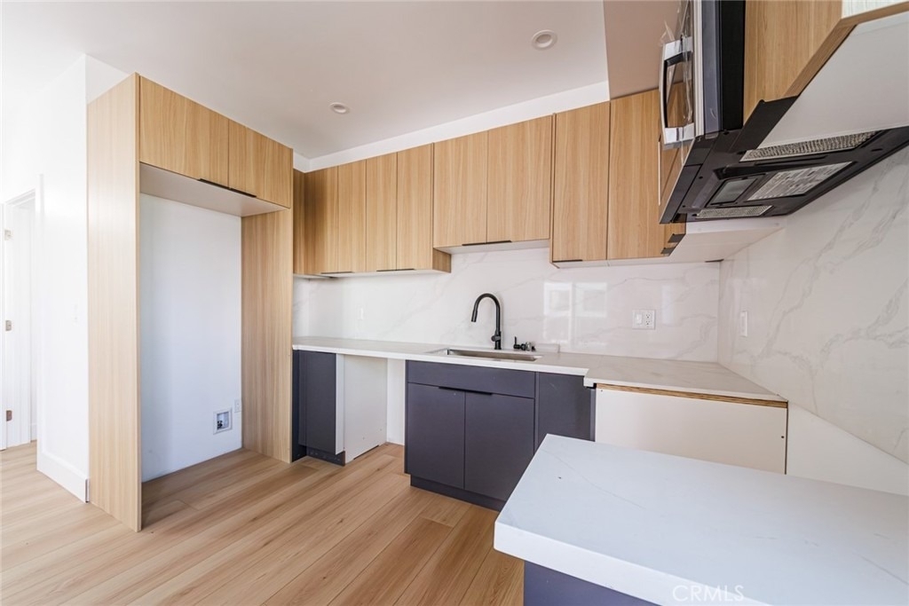 13461 Beach Avenue - Photo 14