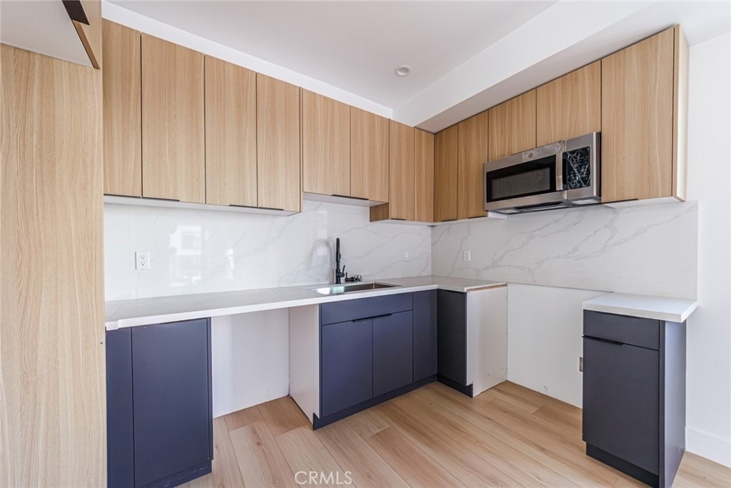 13461 Beach Avenue - Photo 15