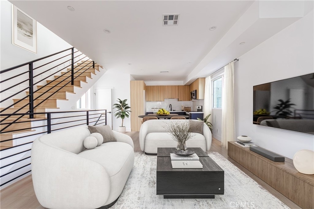 13461 Beach Avenue - Photo 3
