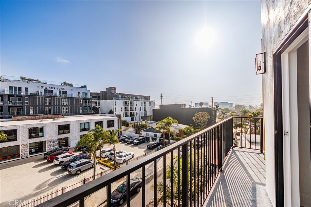 13461 Beach Avenue - Photo 34