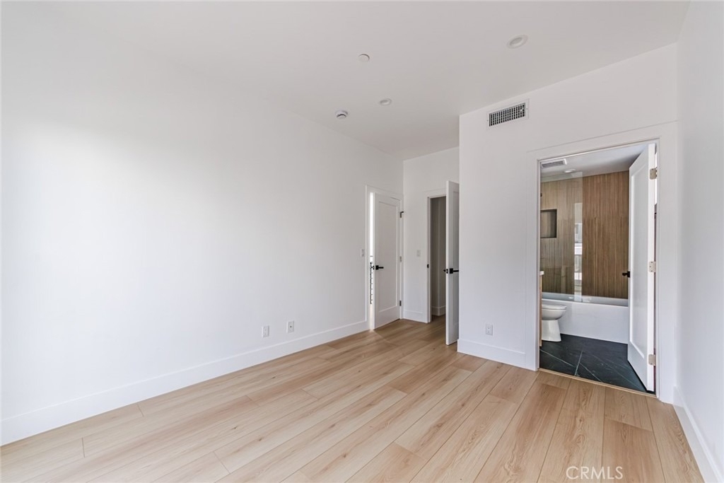 13461 Beach Avenue - Photo 23