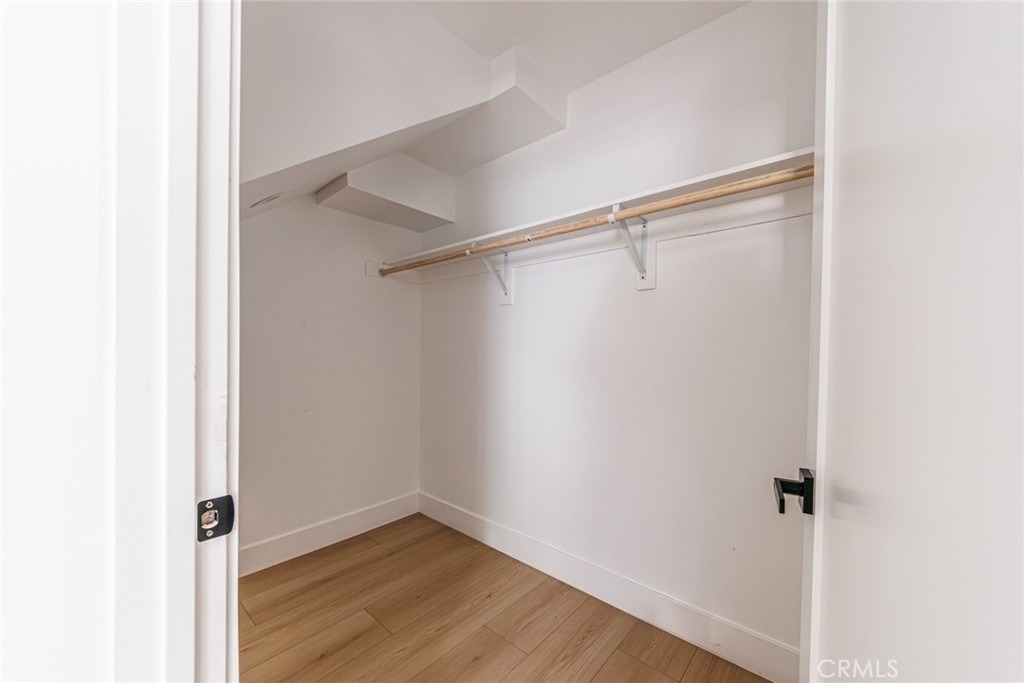 13461 Beach Avenue - Photo 10