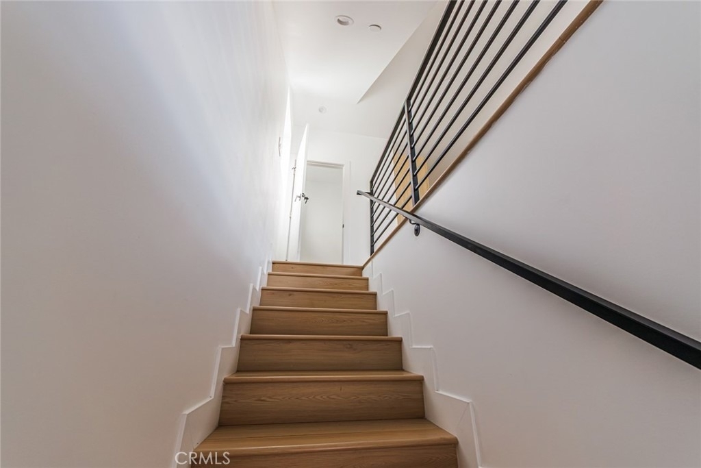 13461 Beach Avenue - Photo 11