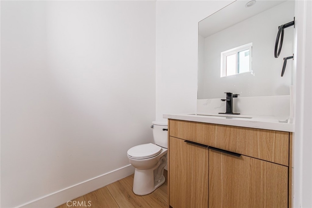 13461 Beach Avenue - Photo 12