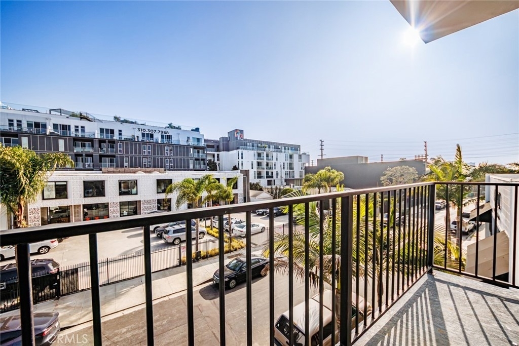 13461 Beach Avenue - Photo 25
