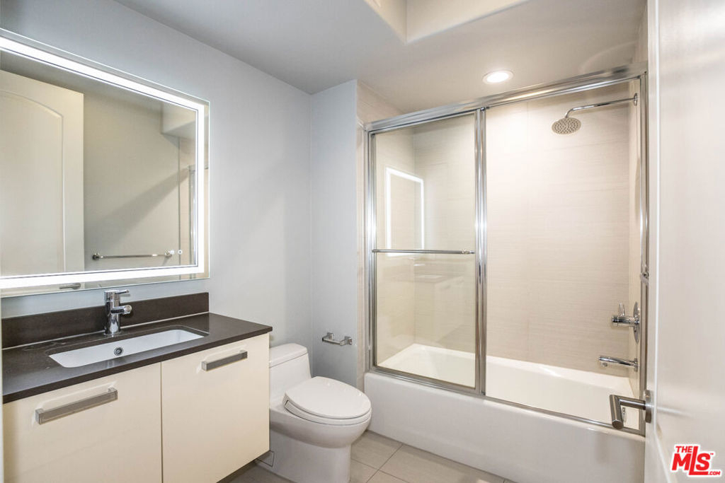 1283 Havenhurst Drive - Photo 4