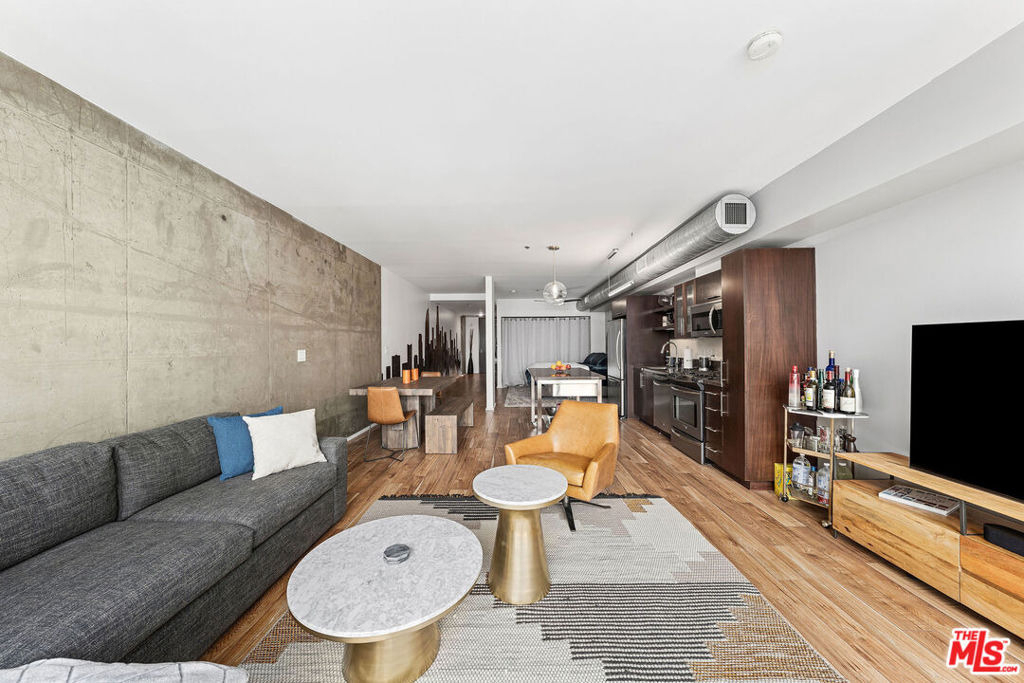 1111 S Grand Avenue - Photo 7