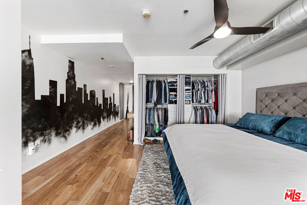1111 S Grand Avenue - Photo 17