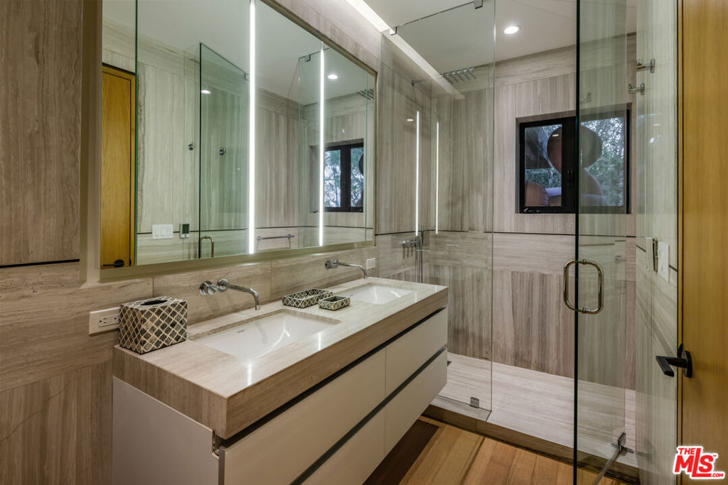 1120 El Retiro Way - Photo 16
