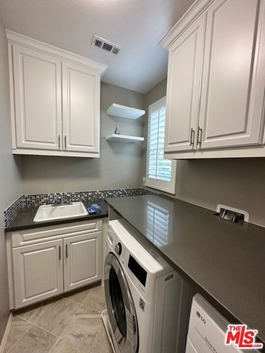 17032 Cantlay Street - Photo 18