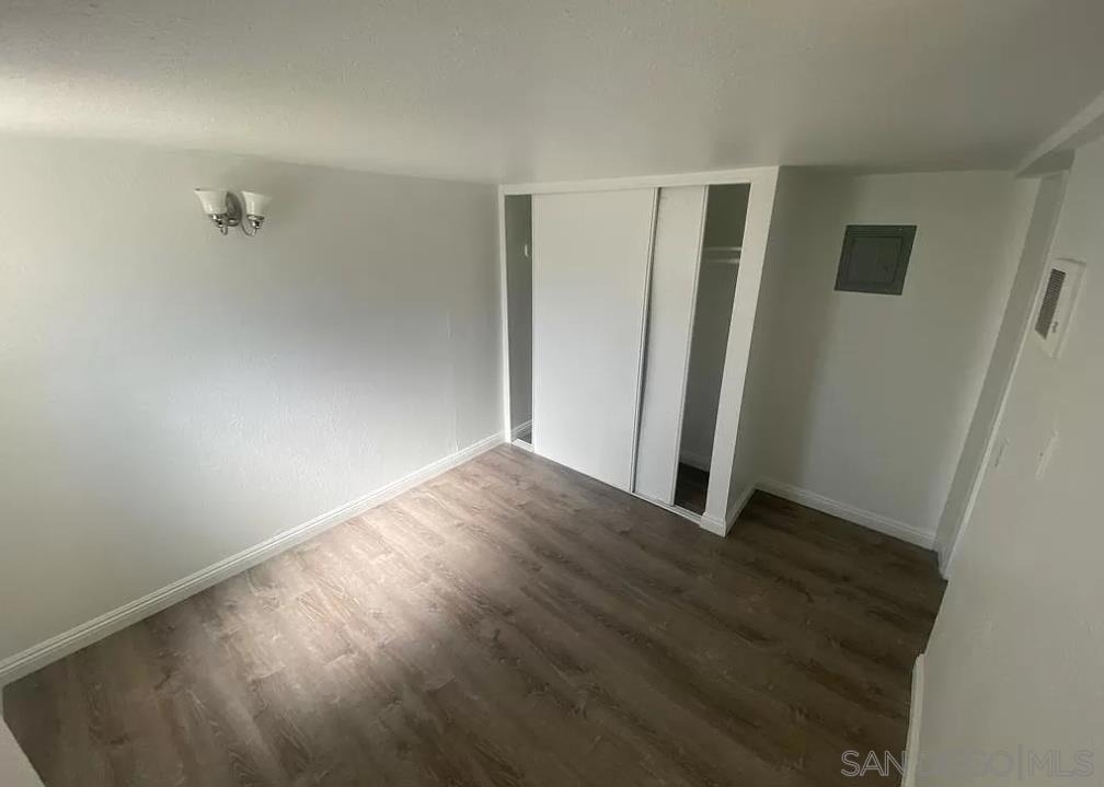 528 N Citrus Ave - Photo 5