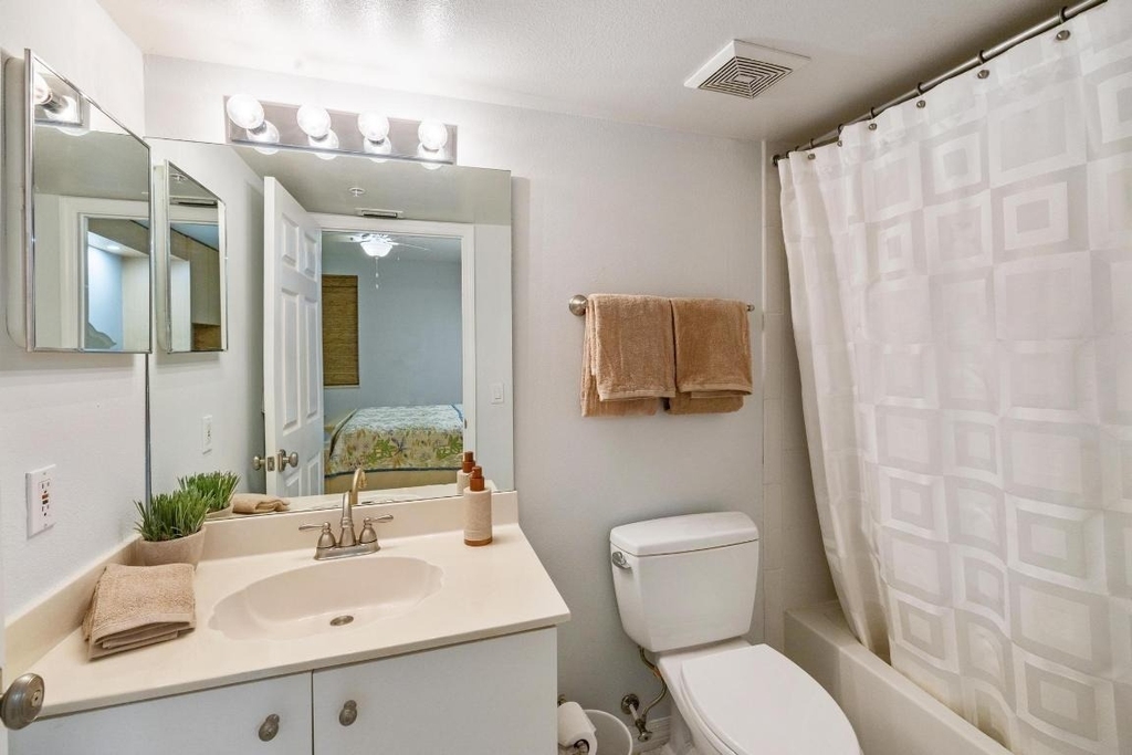 2880 Ne 14th St. Causeway - Photo 9