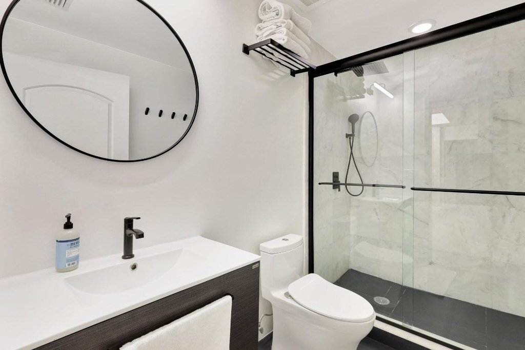 801 S Olive Avenue - Photo 28
