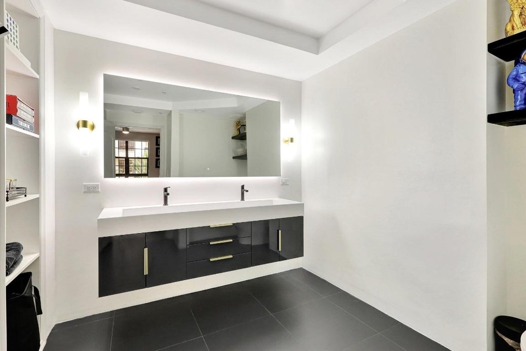 801 S Olive Avenue - Photo 18