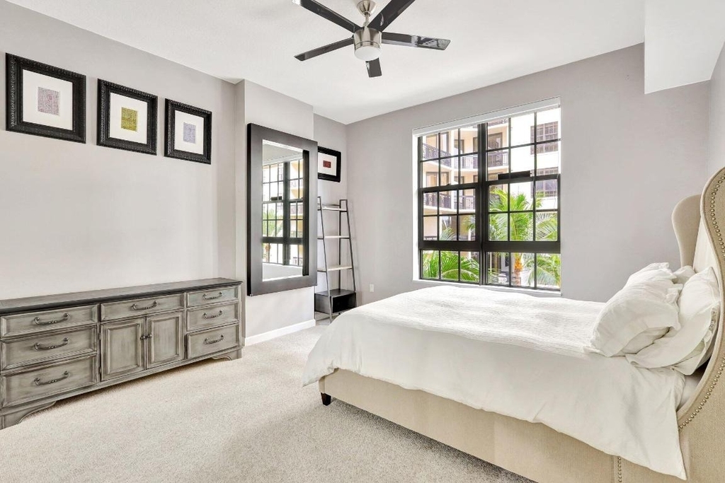 801 S Olive Avenue - Photo 20