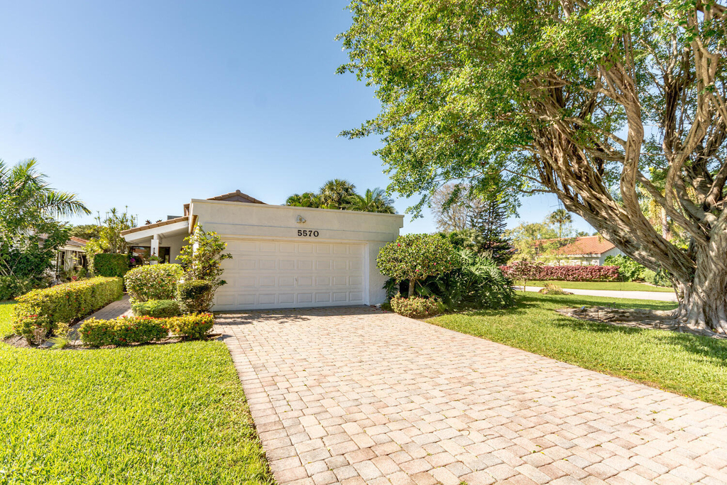 5570 Piping Rock Drive - Photo 31