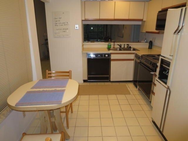 7535 La Paz Boulevard - Photo 3