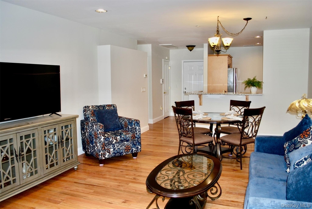 3106 Leeward Drive - Photo 5