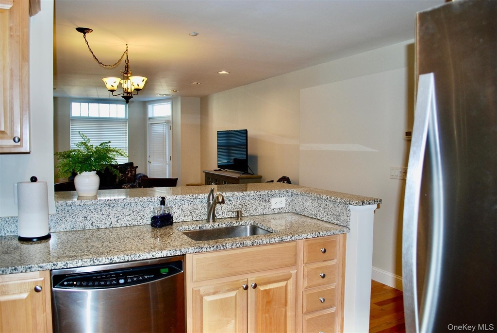 3106 Leeward Drive - Photo 9