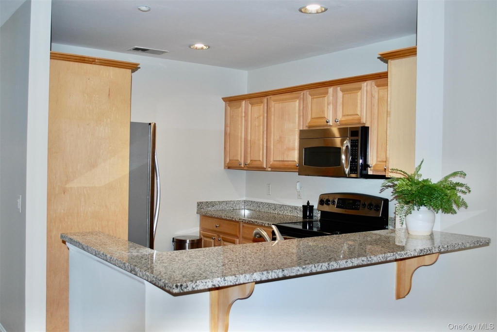 3106 Leeward Drive - Photo 8
