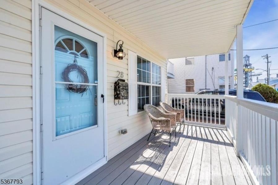 28 Bay Avenue - Photo 14