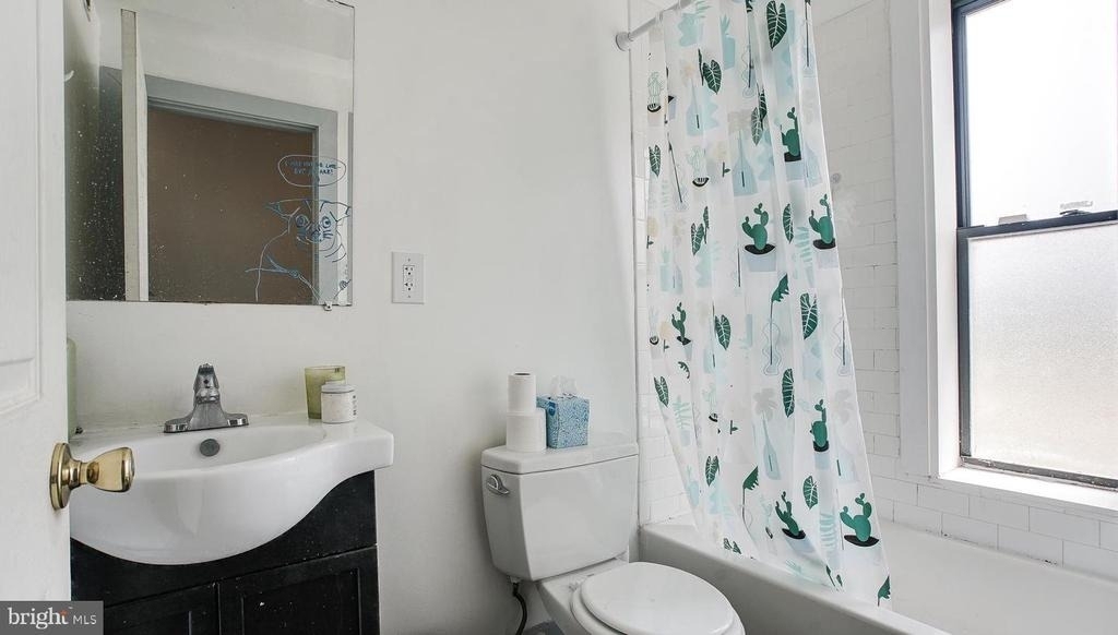 1902 N 17th Street - Photo 9