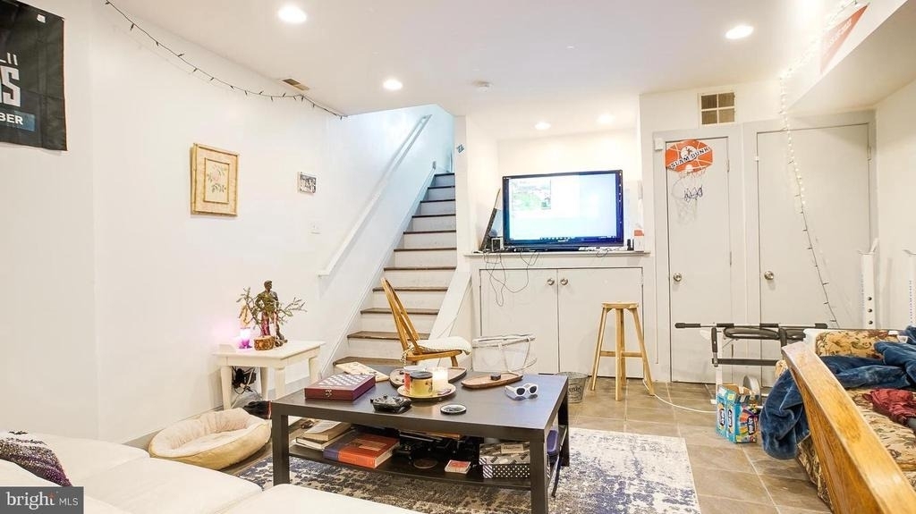1902 N 17th Street - Photo 3