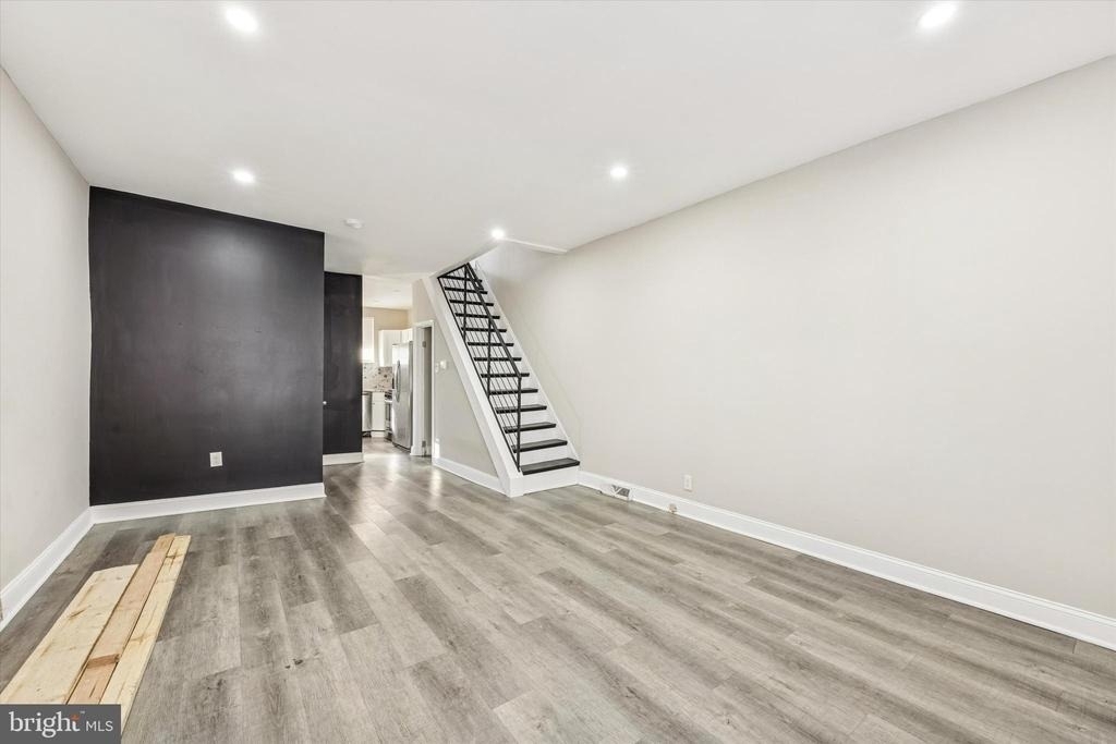 2336 Pierce Street - Photo 2