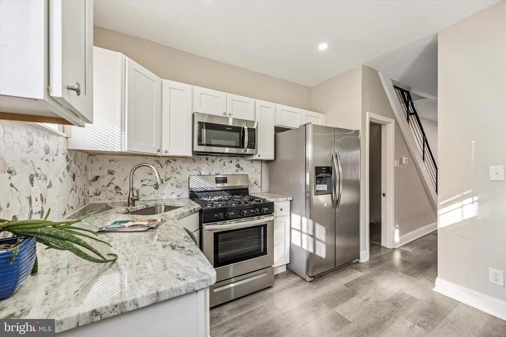 2336 Pierce Street - Photo 5