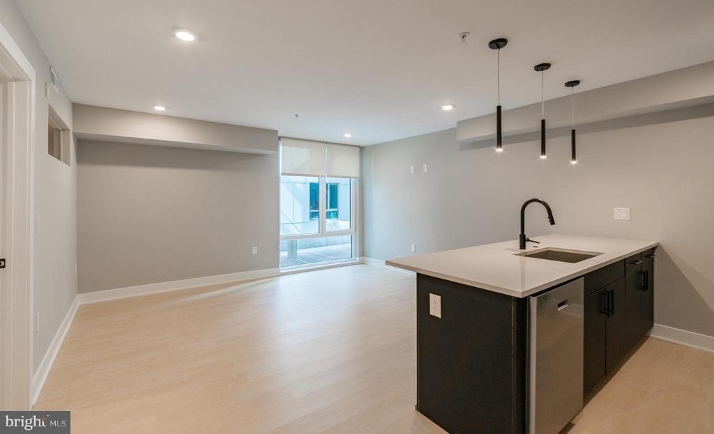 6604 Ridge Avenue - Photo 3