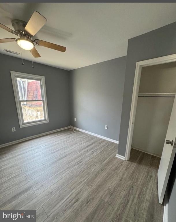 2211 W Tioga Street - Photo 4