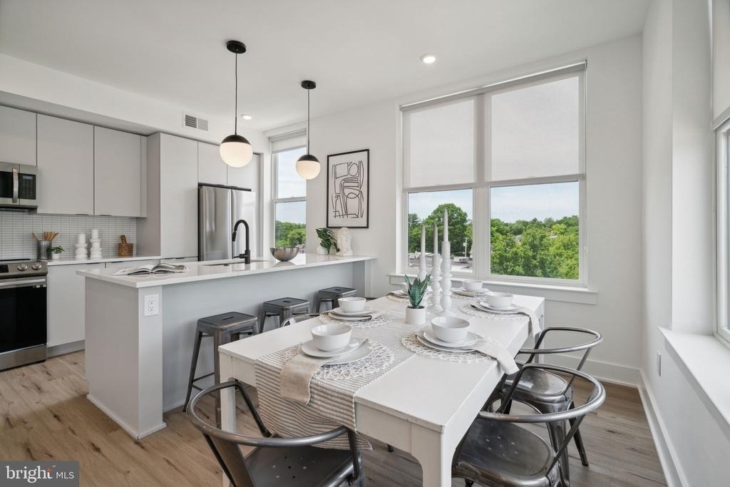 139 W Chelten Avenue - Photo 20