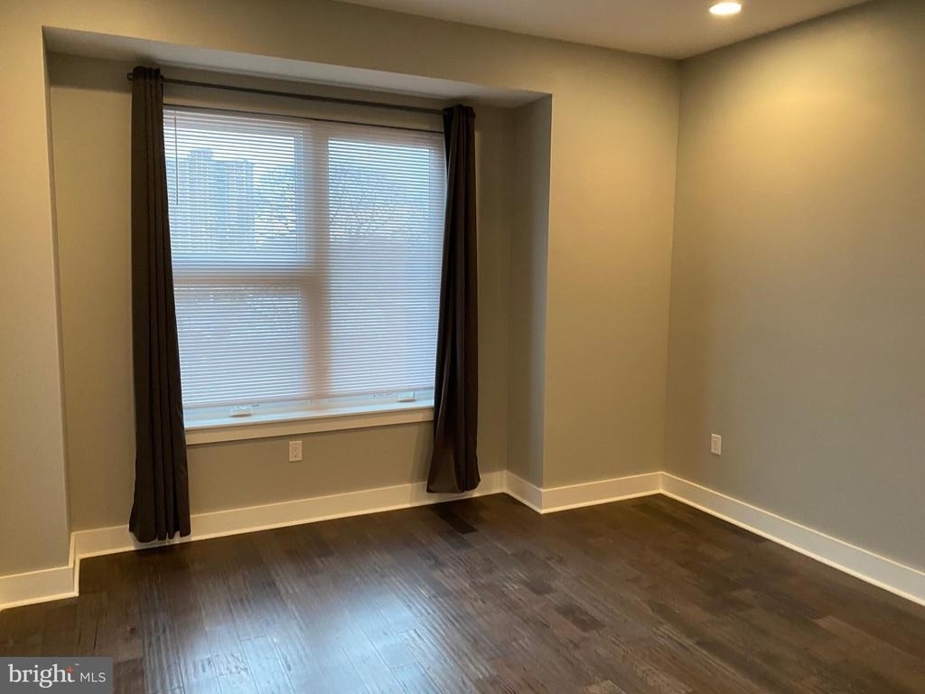 419 N Holly Street - Photo 16