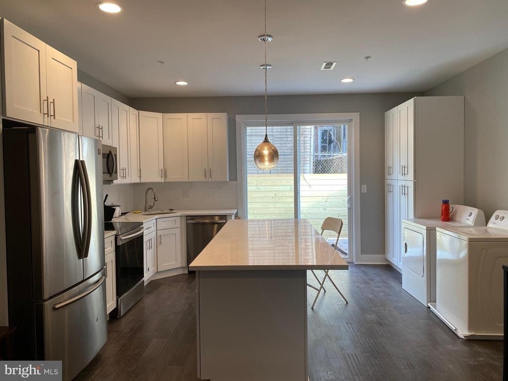 419 N Holly Street - Photo 22