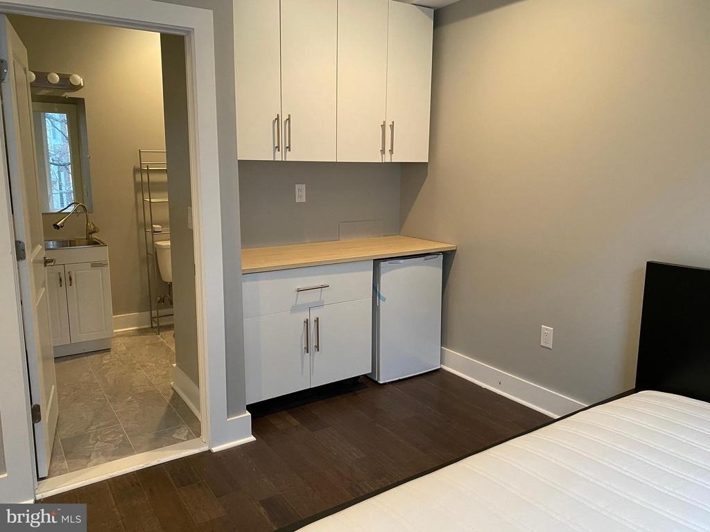 419 N Holly Street - Photo 18