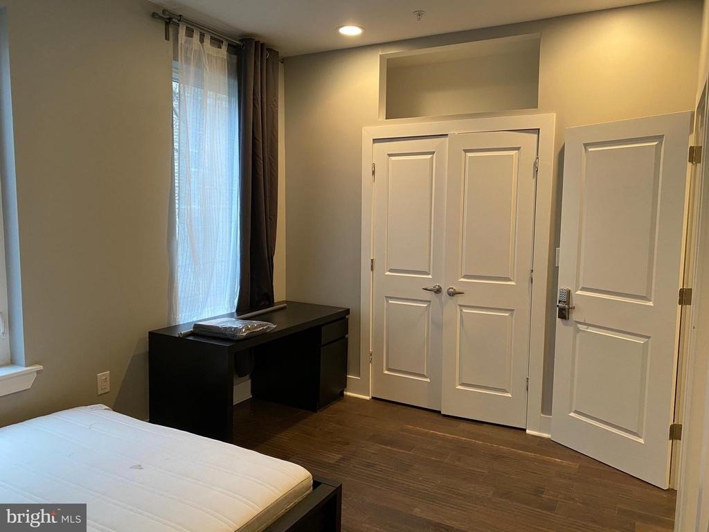 419 N Holly Street - Photo 19
