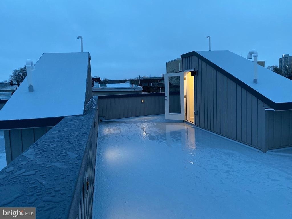 419 N Holly Street - Photo 5