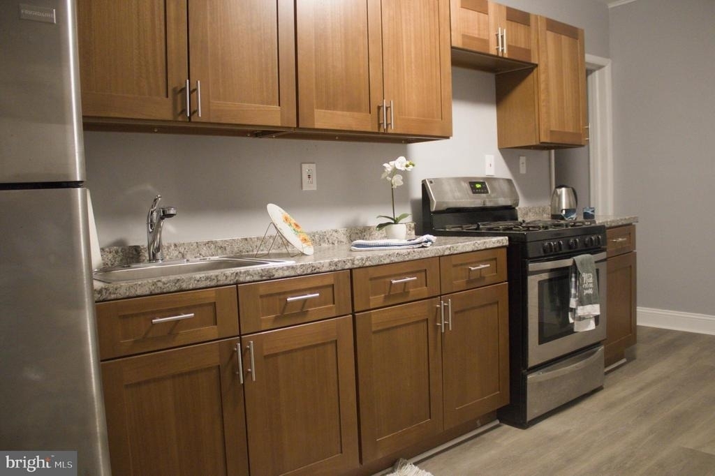936 Carteret Avenue - Photo 10