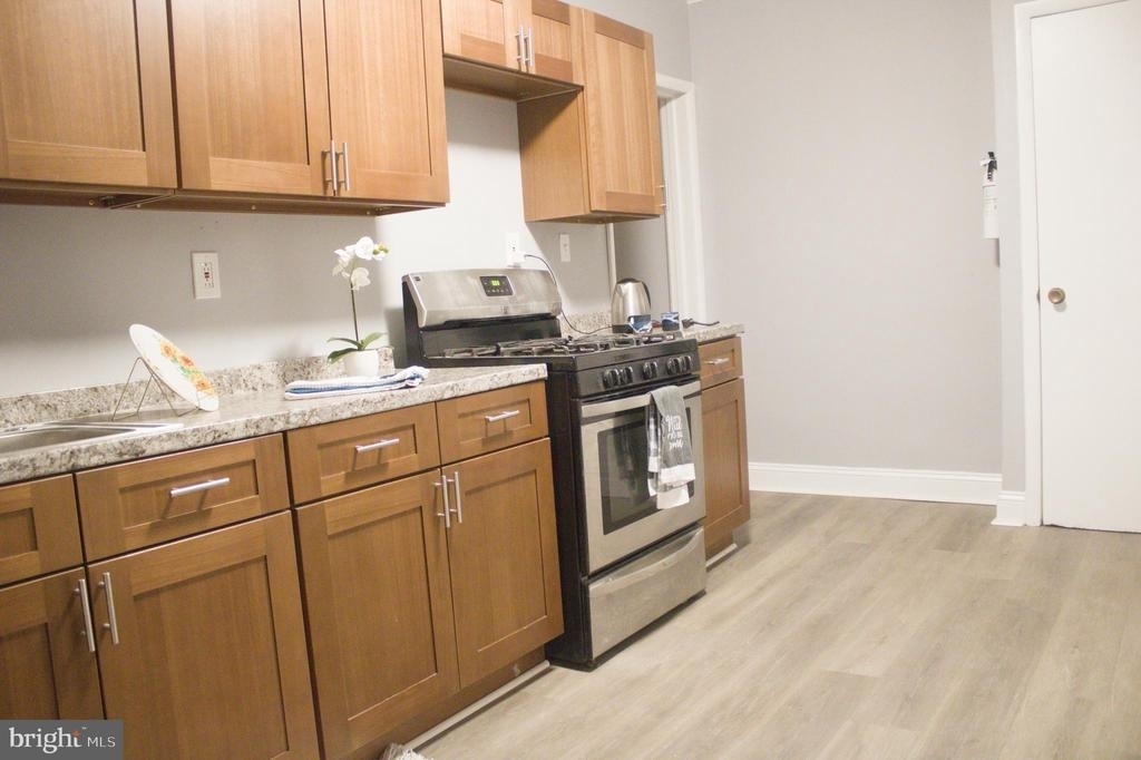 936 Carteret Avenue - Photo 11