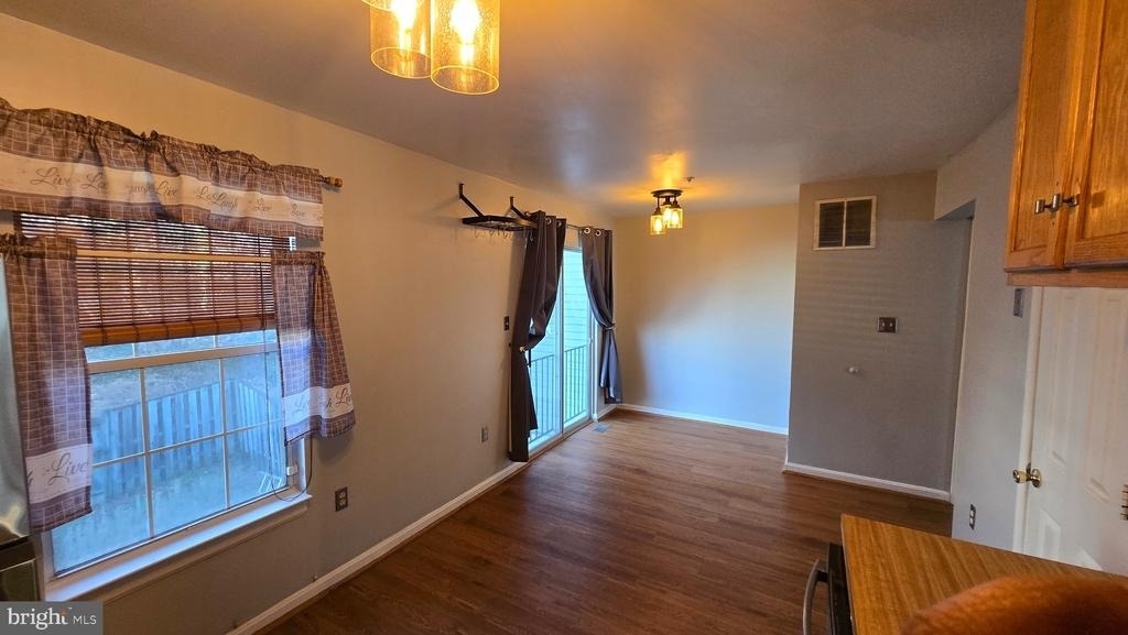 6565 Ronald Road - Photo 5