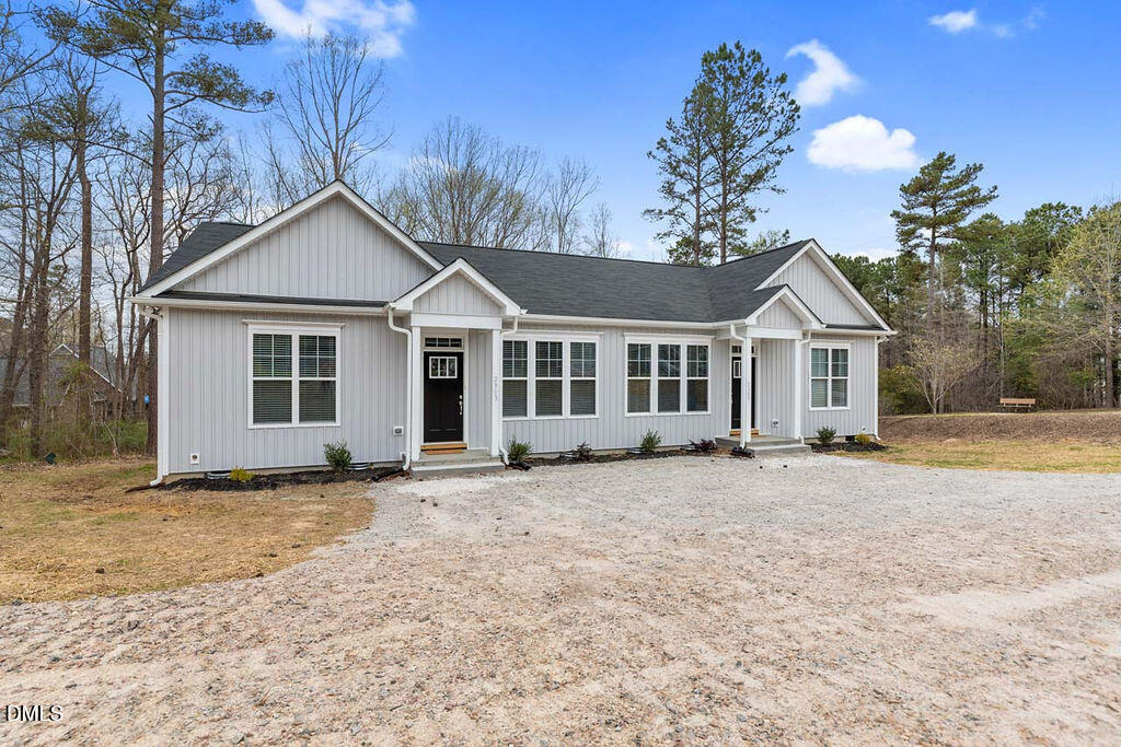2305 Hill Street - Photo 0