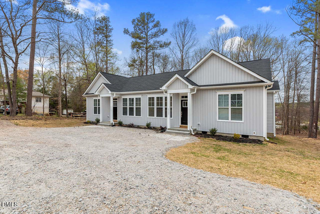 2305 Hill Street - Photo 2