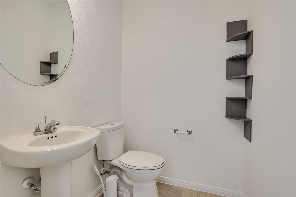 12814 Meachum Ln - Photo 8