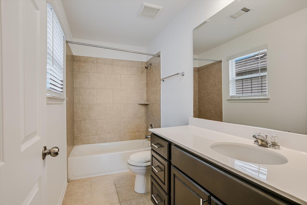 12814 Meachum Ln - Photo 15