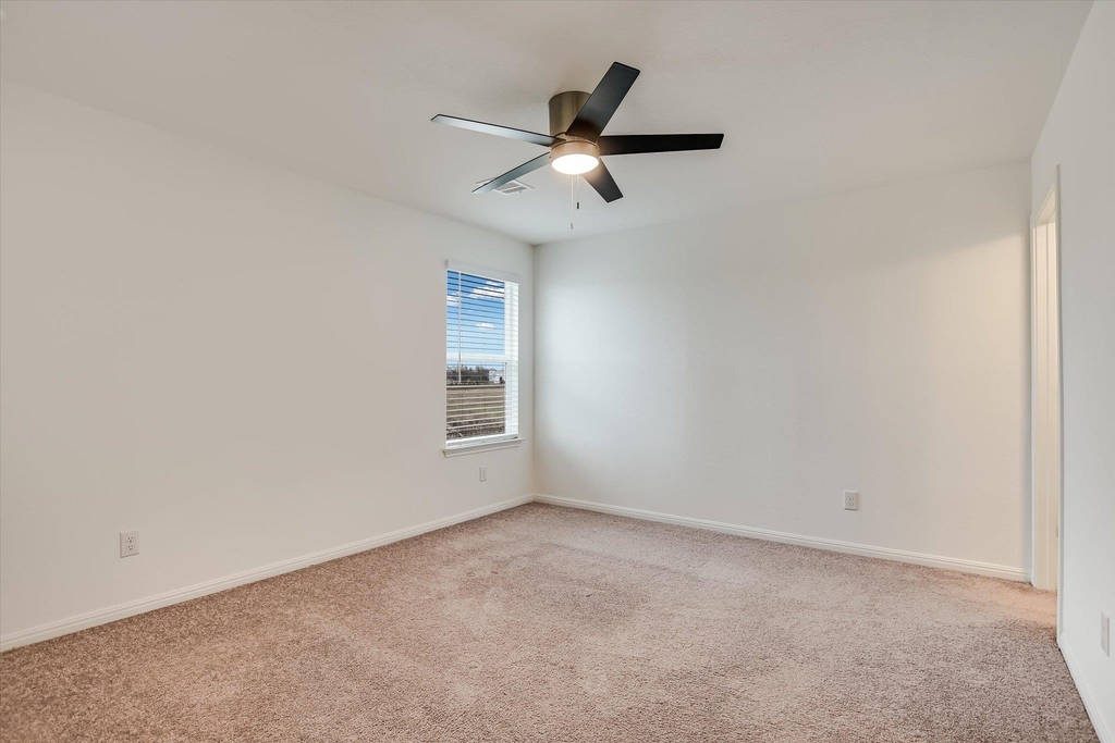 12814 Meachum Ln - Photo 12