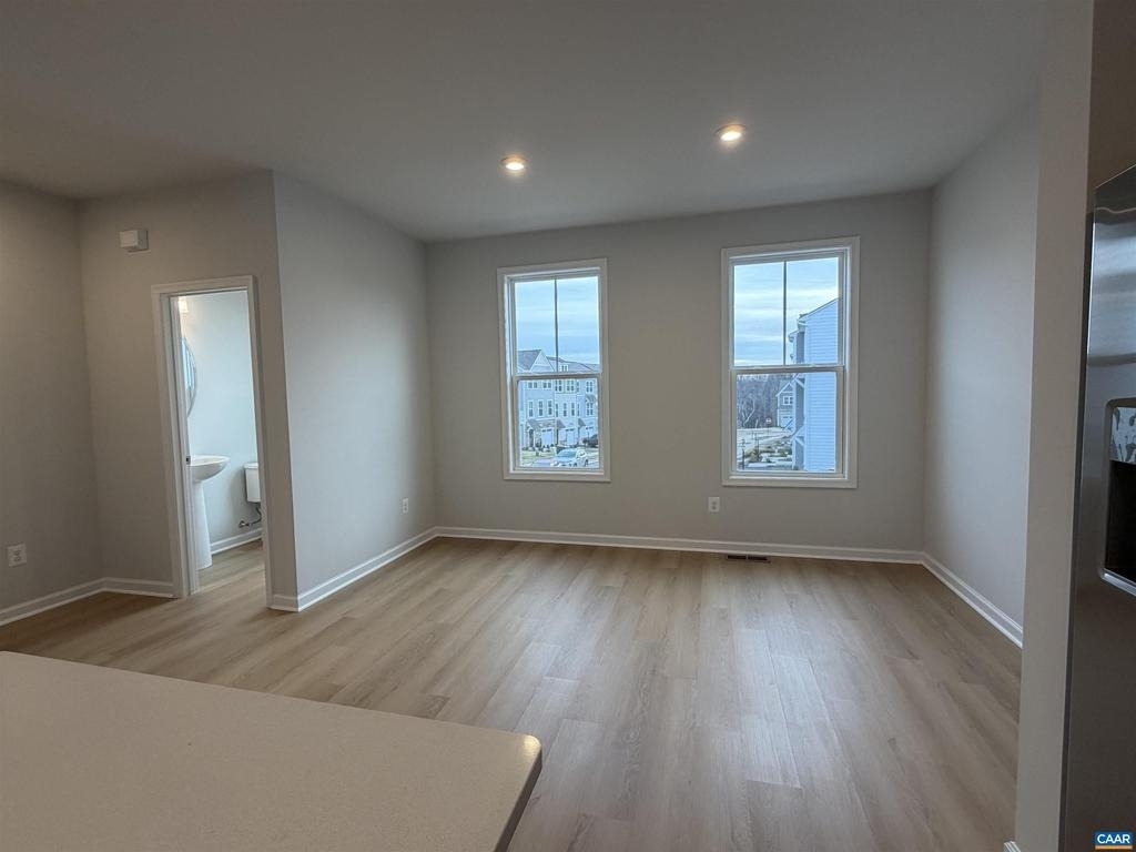 5992 Cling Ln - Photo 10