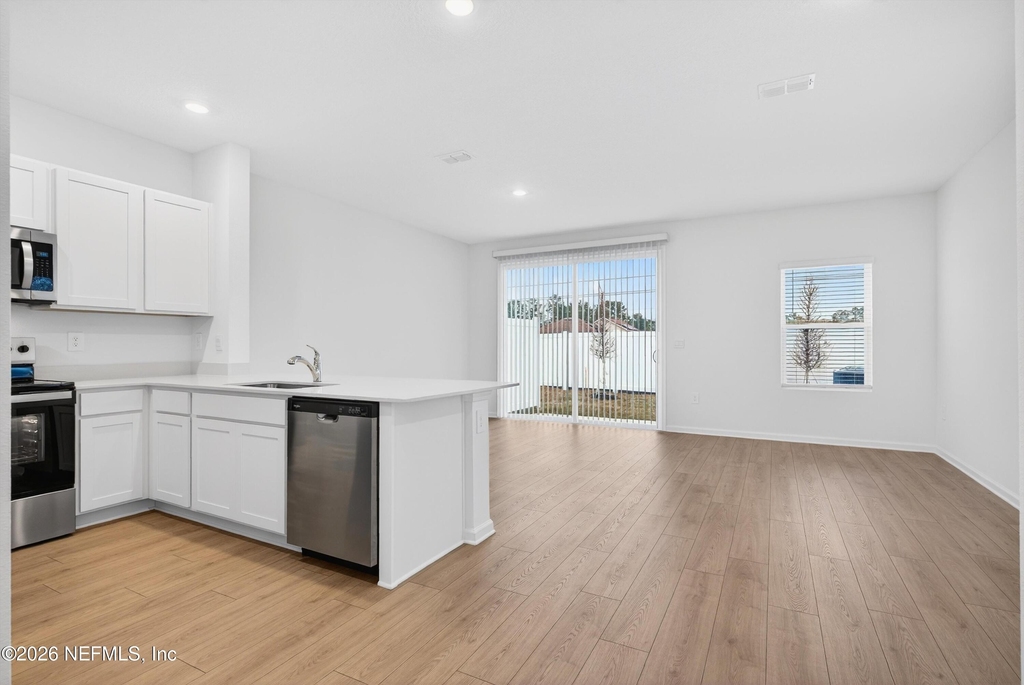 1460 Jeremiah Street - Photo 26