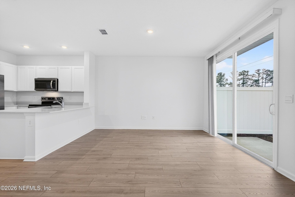 1460 Jeremiah Street - Photo 17
