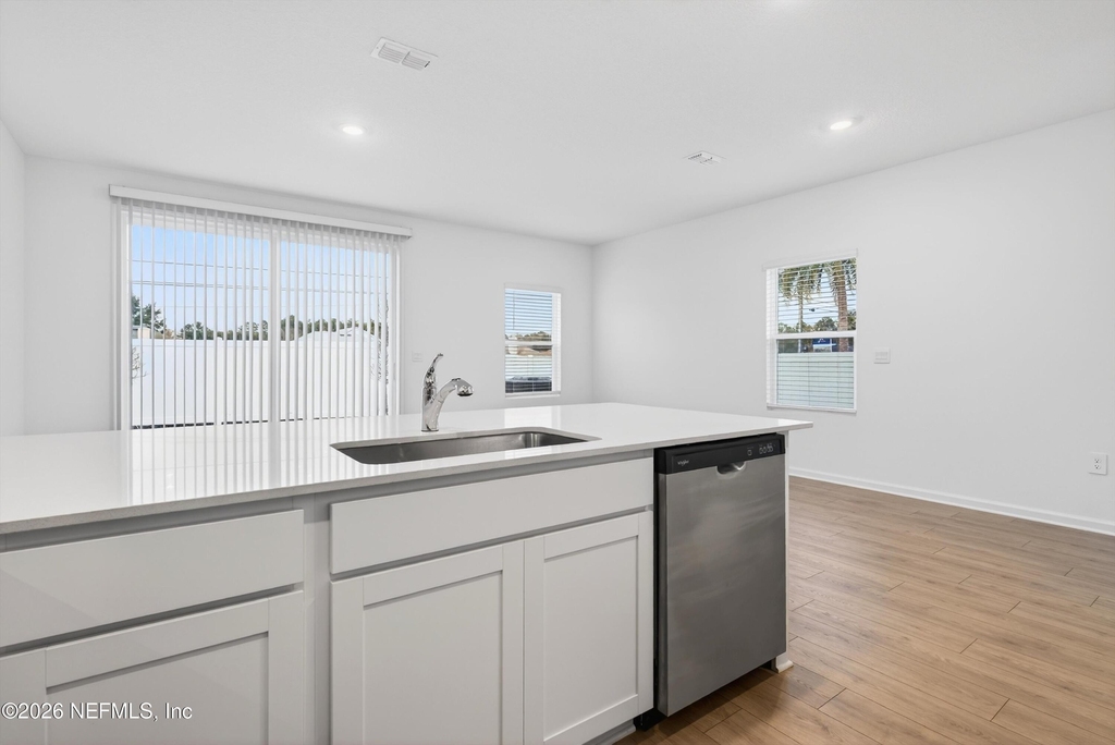 1460 Jeremiah Street - Photo 24