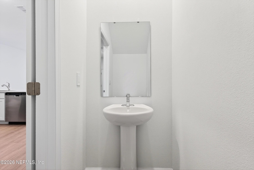 1460 Jeremiah Street - Photo 30